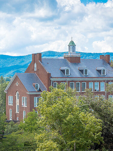 D&E receives specialized business accreditation